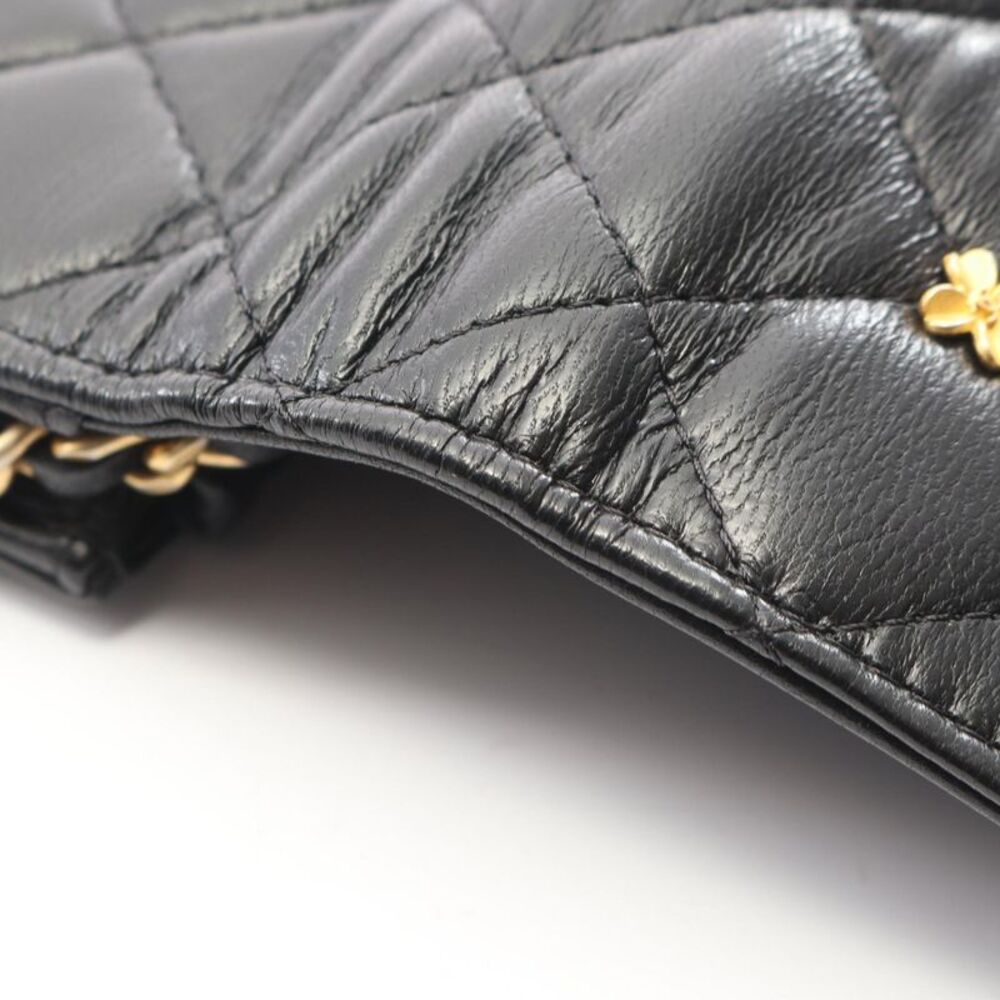 CHANEL Matelasse Lambskin Shoulder Bag - Picture 8 of 10